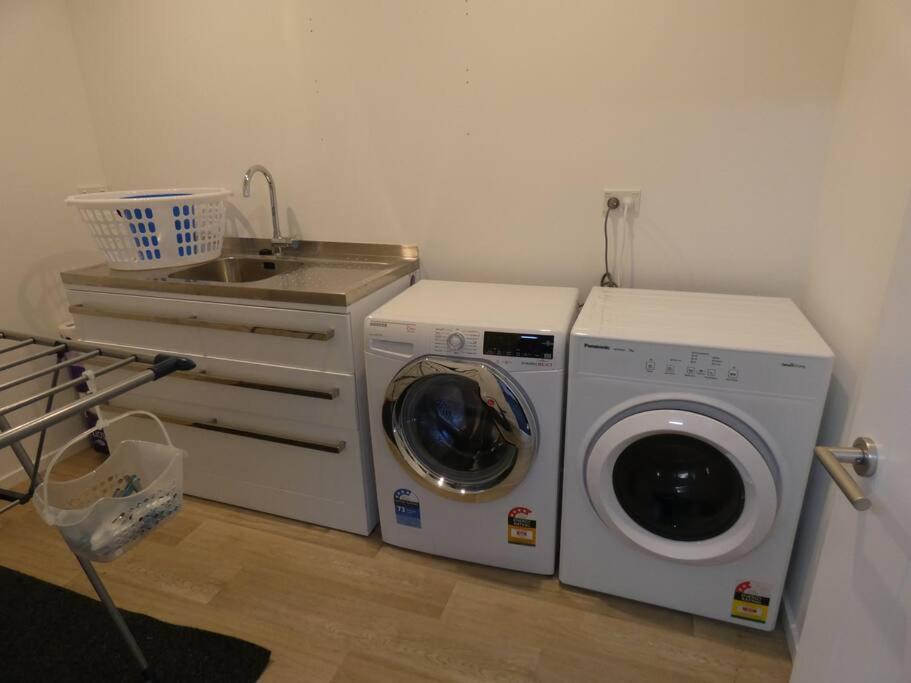 Remarkable, Cozy 3 Bedroom, 2 Bathroom Townhouse Holiday home